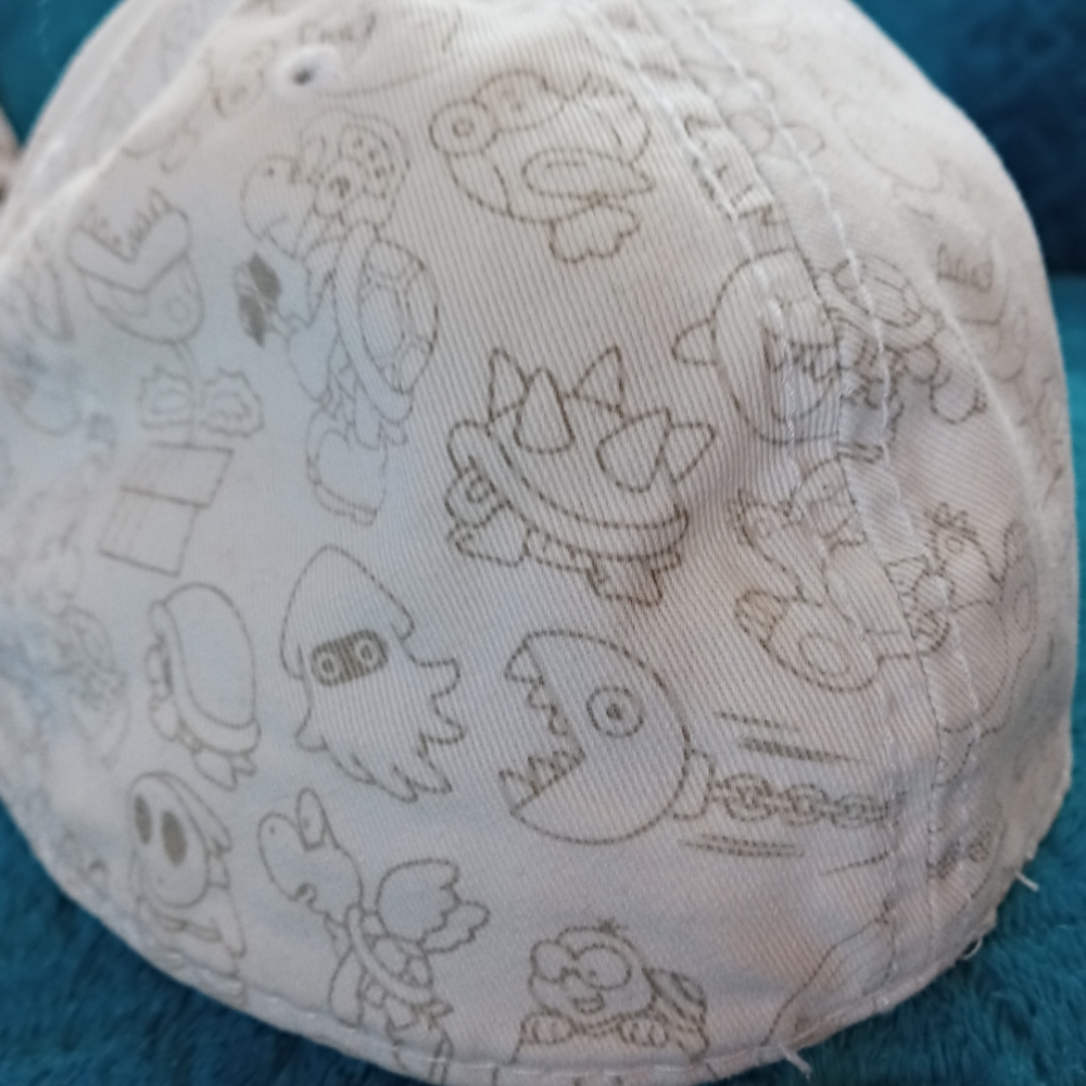 Hat - Picture 2 of 3